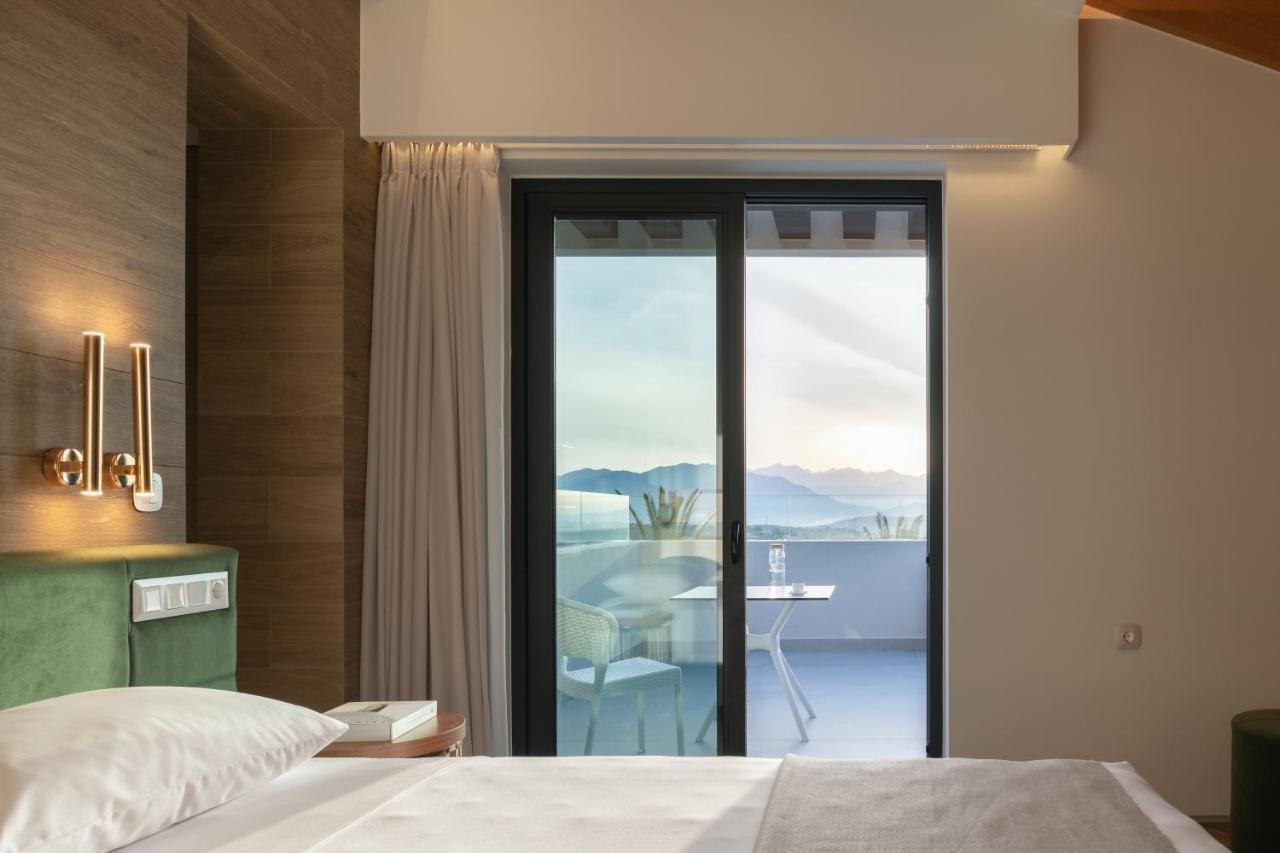 Amphi Exclusive Residence Somatás Екстериор снимка